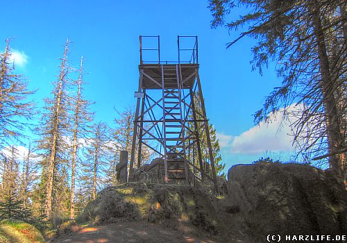 Die Wolfsklippen - Granitklippen mit Aussichtsturm zwischen Brocken und ...