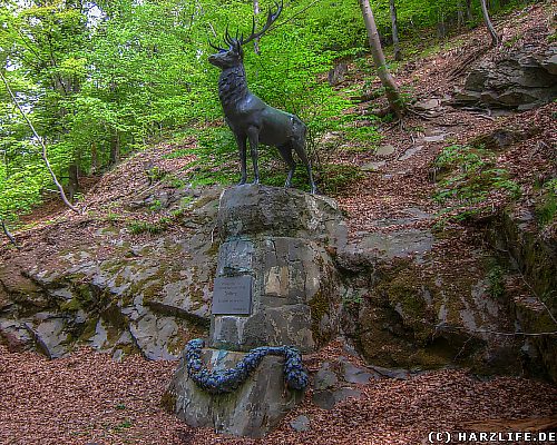Das Hirschdenkmal bei Stolberg im Harz