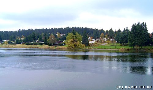 Der Pixhaier Teich ehemaliger Bergbauteich mit Campingplatz bei