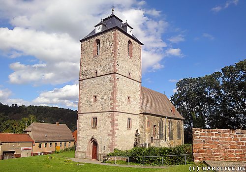 Die Kirche St. Peter und Paul in Mansfeld / Leimbach