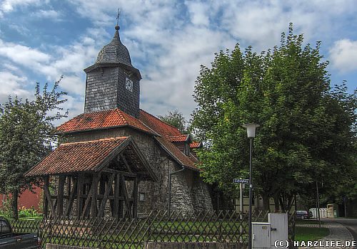 Die Kirche in Petersdorf